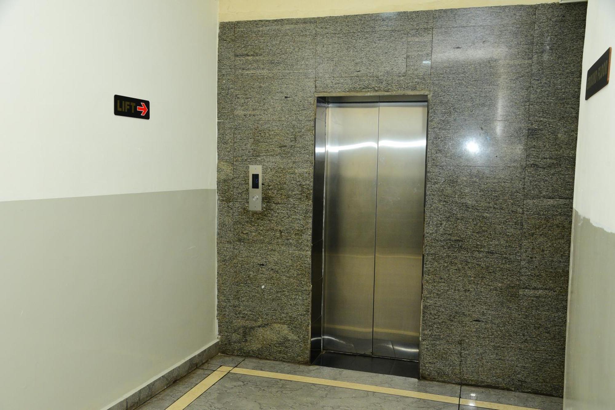 Hotel Sri Sai Residency Tumkur Exterior foto